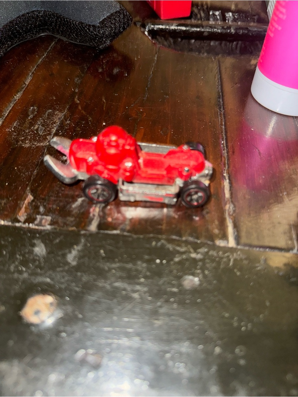 Hot Wheels Red Mini Rescue Tow Truck Toy